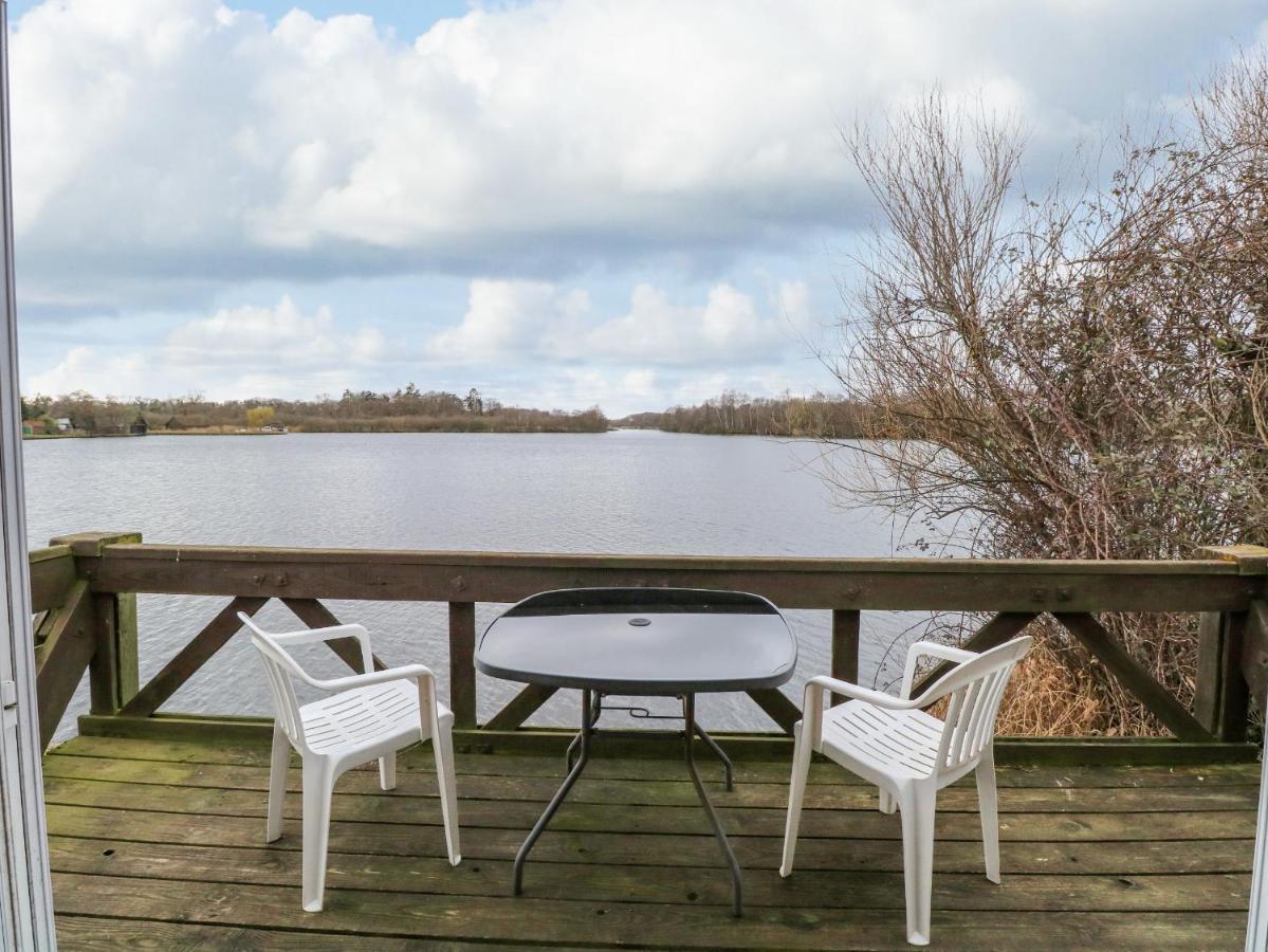 Cygnus Boathouse Villa South Walsham Exteriör bild
